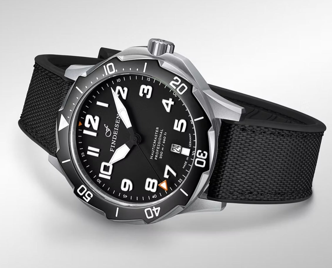NAUTICMASTER FIELD DIVER DLC | S.E. NM-DLC-F-S-GB-SW200-SK