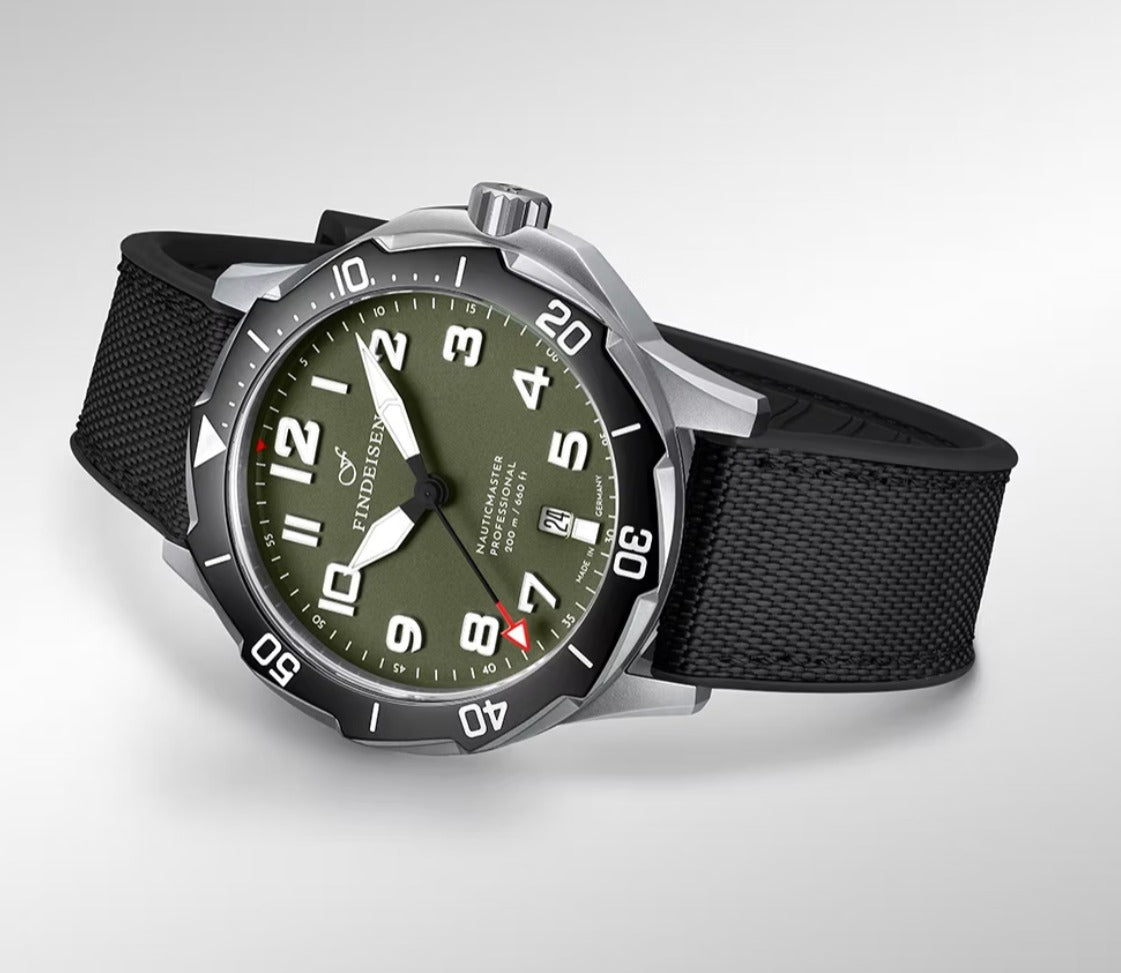 NAUTICMASTER FIELD DIVER DLC | S.E. NM-DLC-F-O-GB-SW200-SKS
