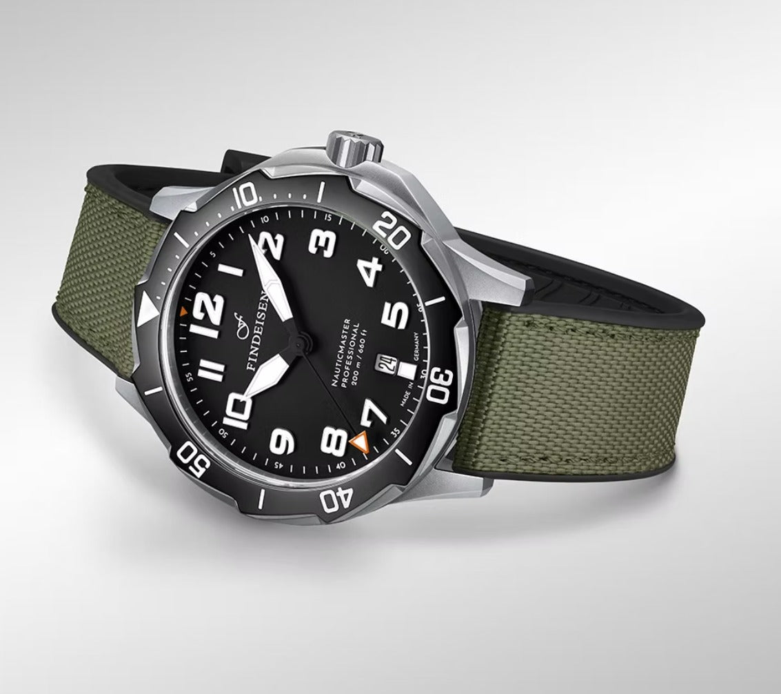 NAUTICMASTER FIELD DIVER DLC | S.E. NM-DLC-F-S-GB-SW200-SKO