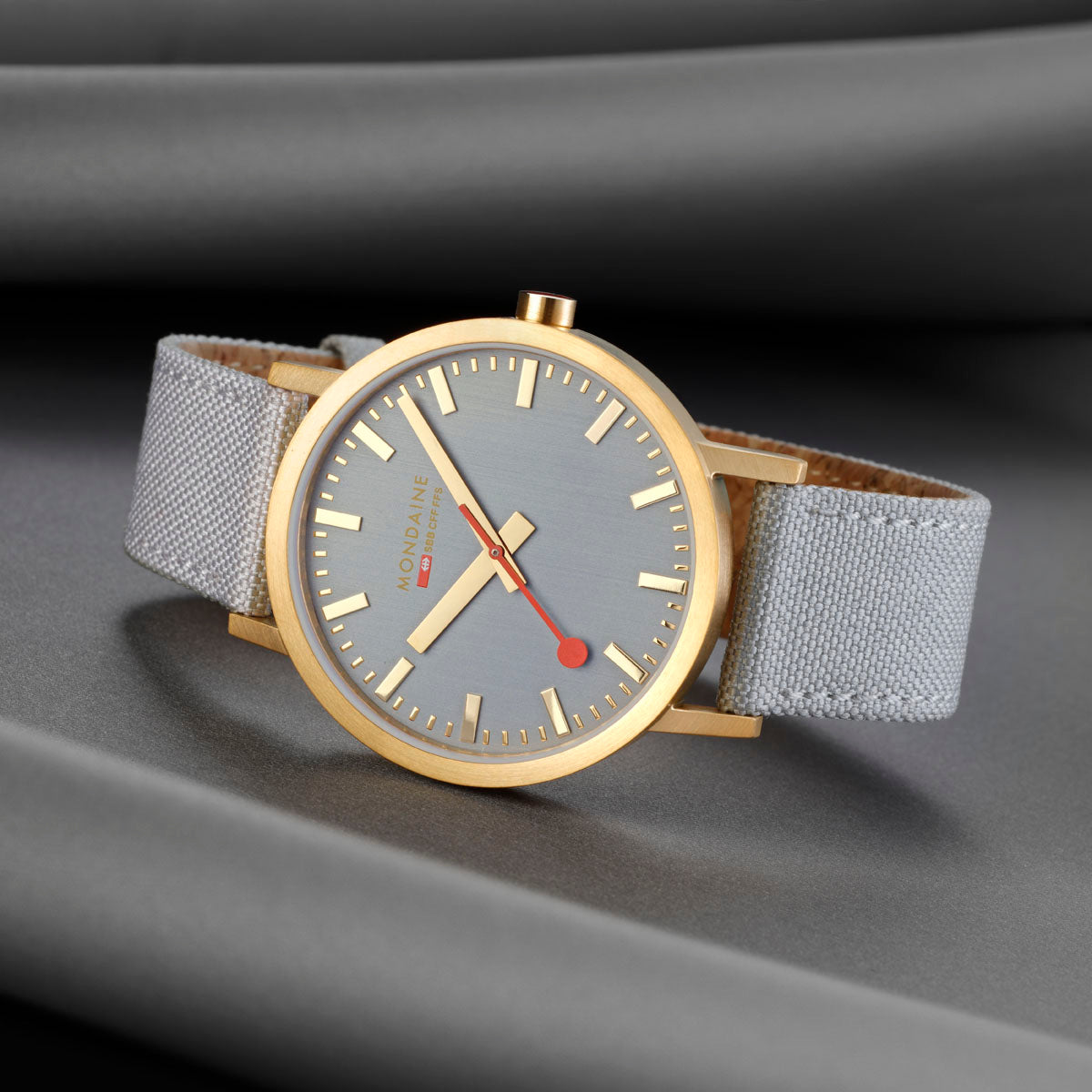 MONDAINE CLASSIC A660.30360.80SBU