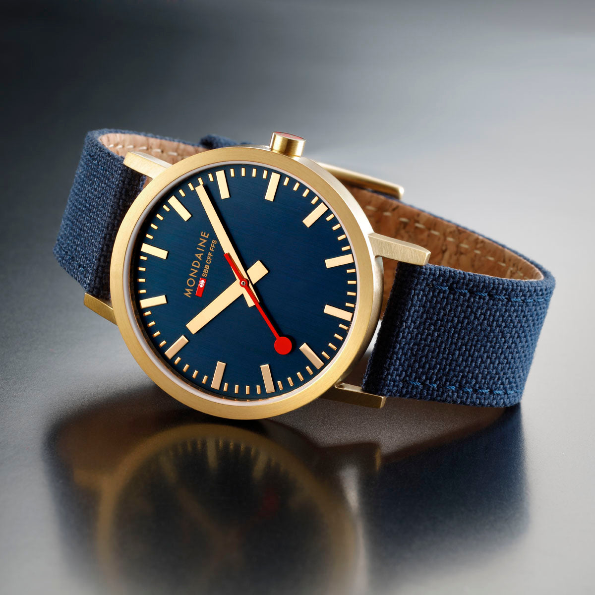 MONDAINE CLASSIC A660.30360.40SBQ