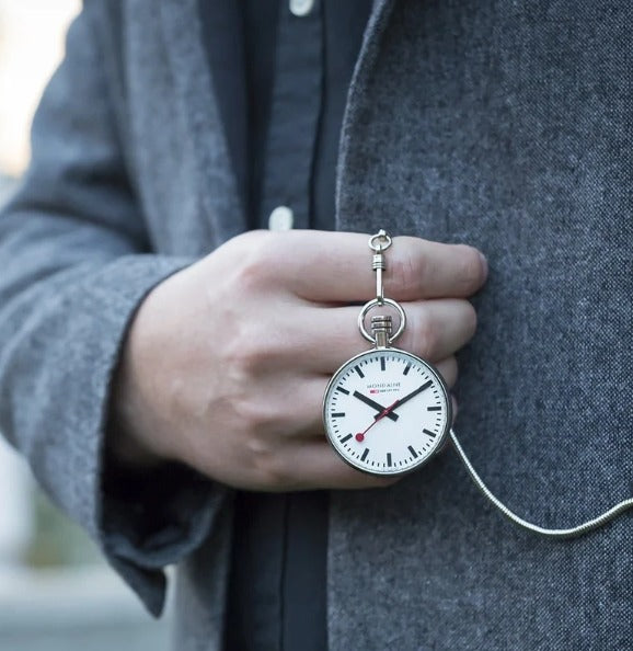 MONDAINE Taschenuhr mit Kette A660.30316.11SBB