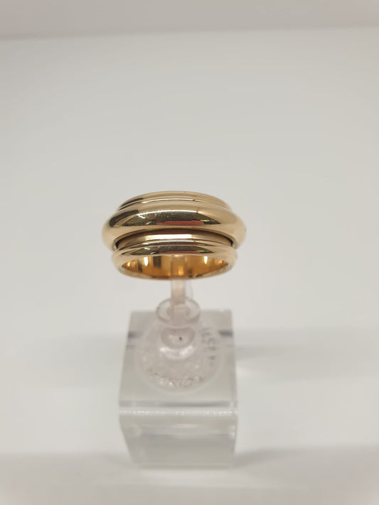 18 Karat Piaget Ring Modell: Possession