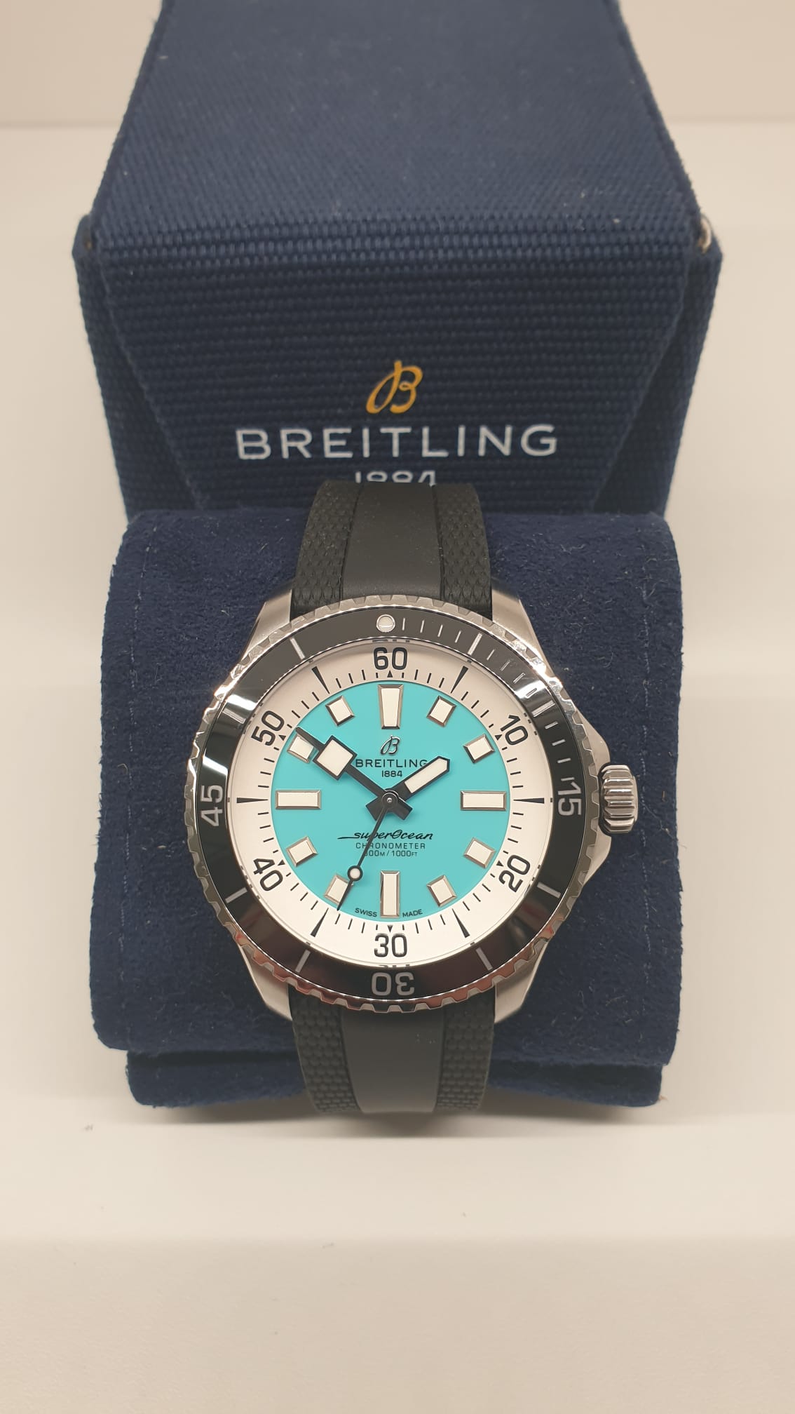 Breitling Modell: Superocean Automatic Artikelnr. A17376211L2S1