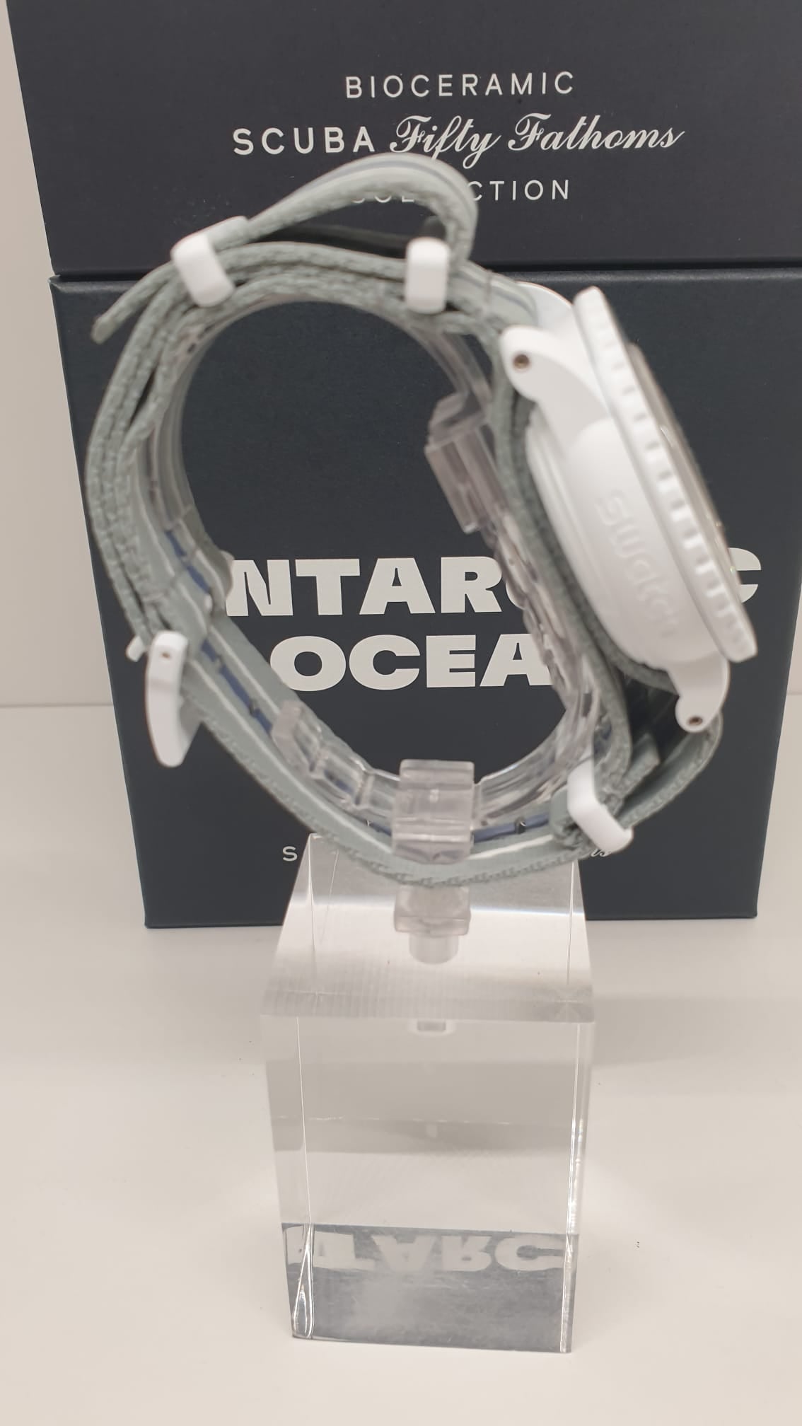 SWATCH ANTARCTIC OCEAN BIOCERAMIC SCUBA FIFTY FATHOMS COLLECTION OCEAN OF STORMS