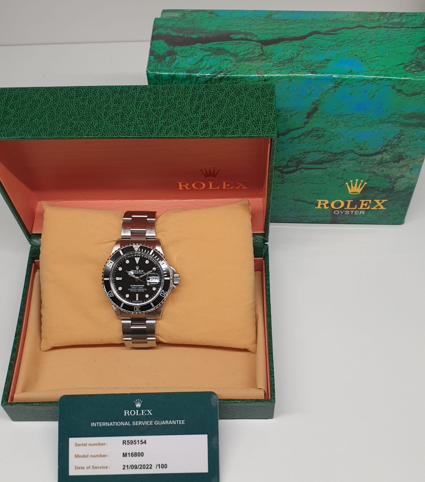 ROLEX Submariner Date Referenznr: 16800