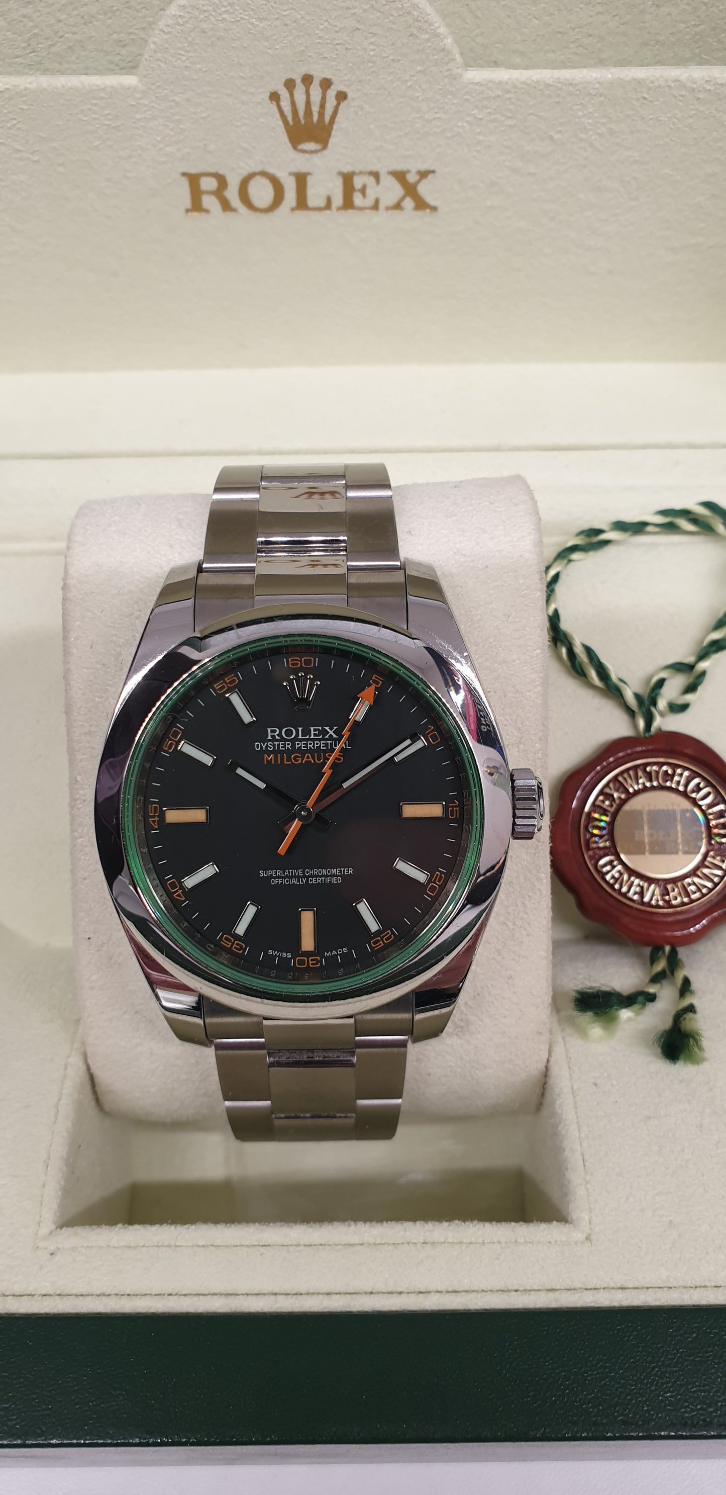 ROLEX MILGAUSS Ref: 116400GV